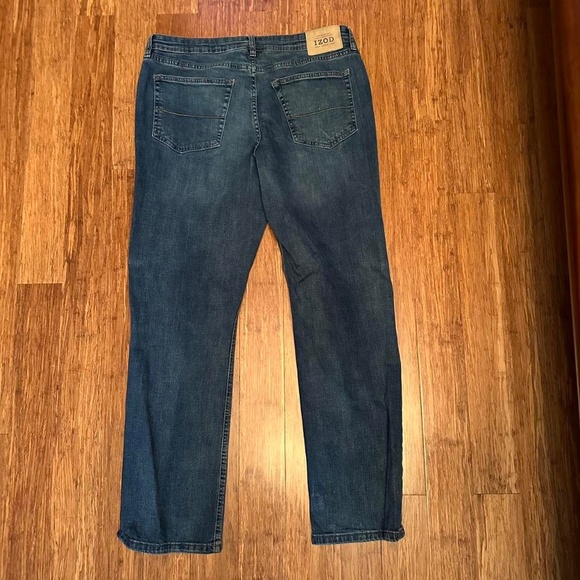 Dark blue IZOD relaxed fit jeans size 38 length 32 - Picture 5 of 6